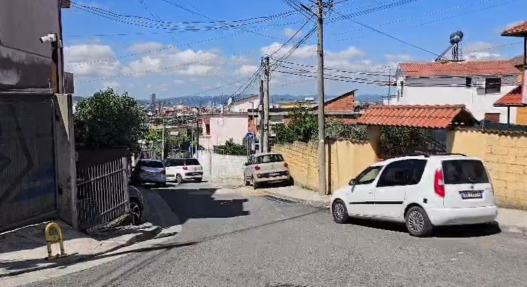 Ngjarja në Tiranë/ Pezullohet efektivi i plagosur, shpallen në kërkim dy vëllezërit (Emrat) Ngjarja në Tiranë/ Pezullohet efektivi i plagosur, shpallen në kërkim dy vëllezërit (Emrat)